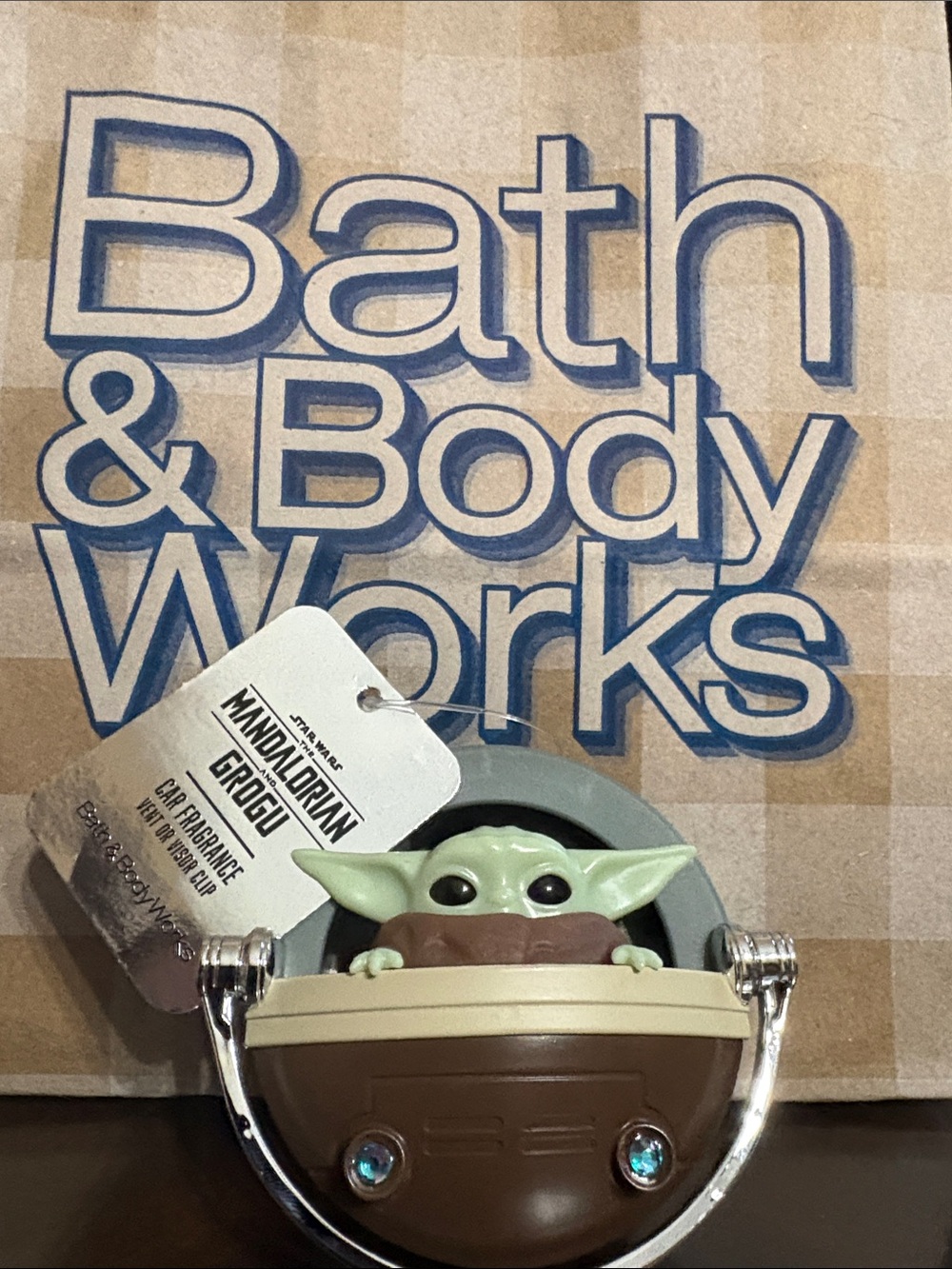 BBW The Mandalorian Grogu Car Vent Or Visor Fragrance Clip 💚